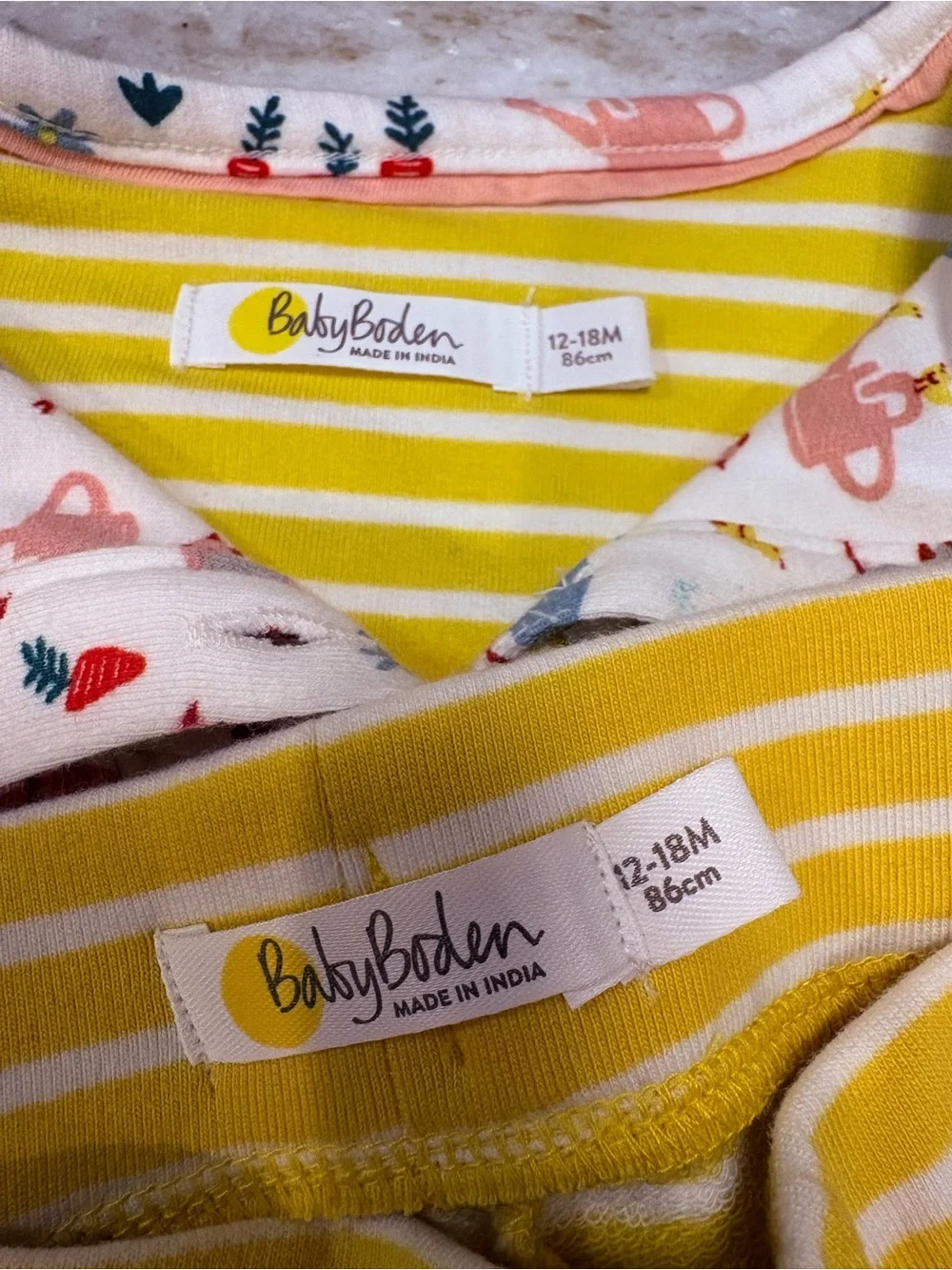 NWOT Baby Boden Cream Set with Yellow Stripe Pockets and Bird Print